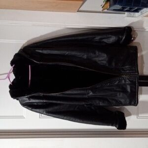 Woman's size 2x ! Wilson's genuine leather Black Winter Belted Faux coat !